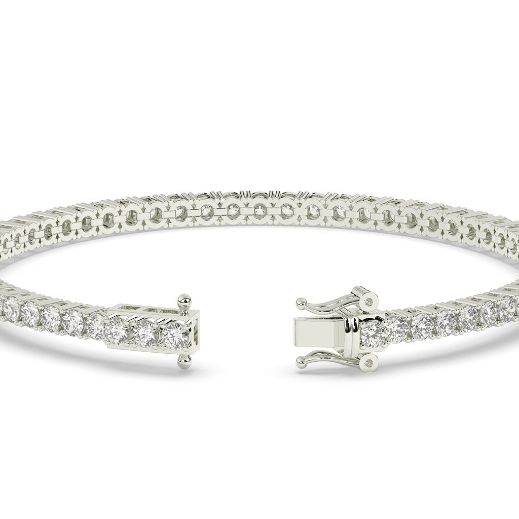 Elegant Round Diamond Gold Bracelet