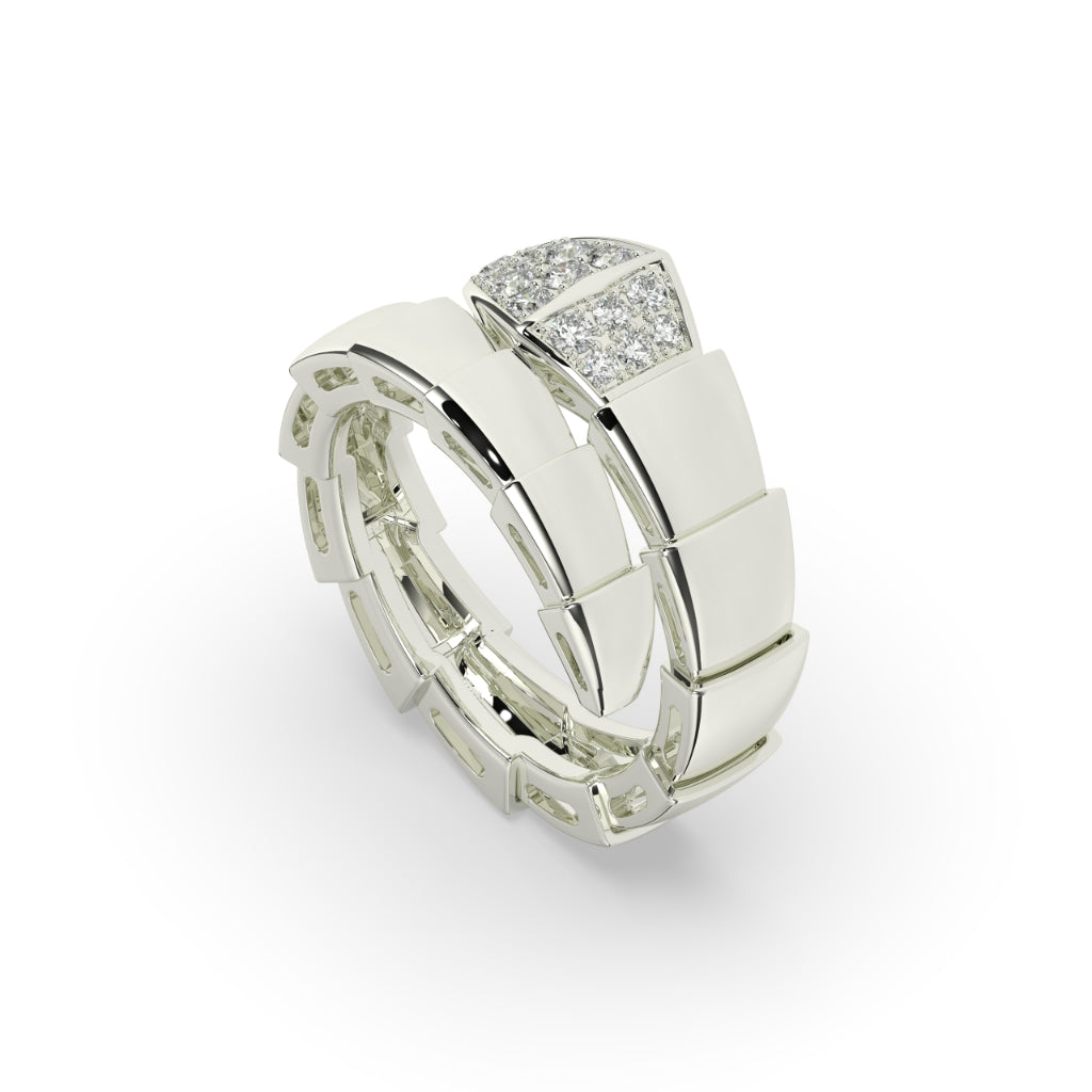 Gold Shield Link Diamond Ring