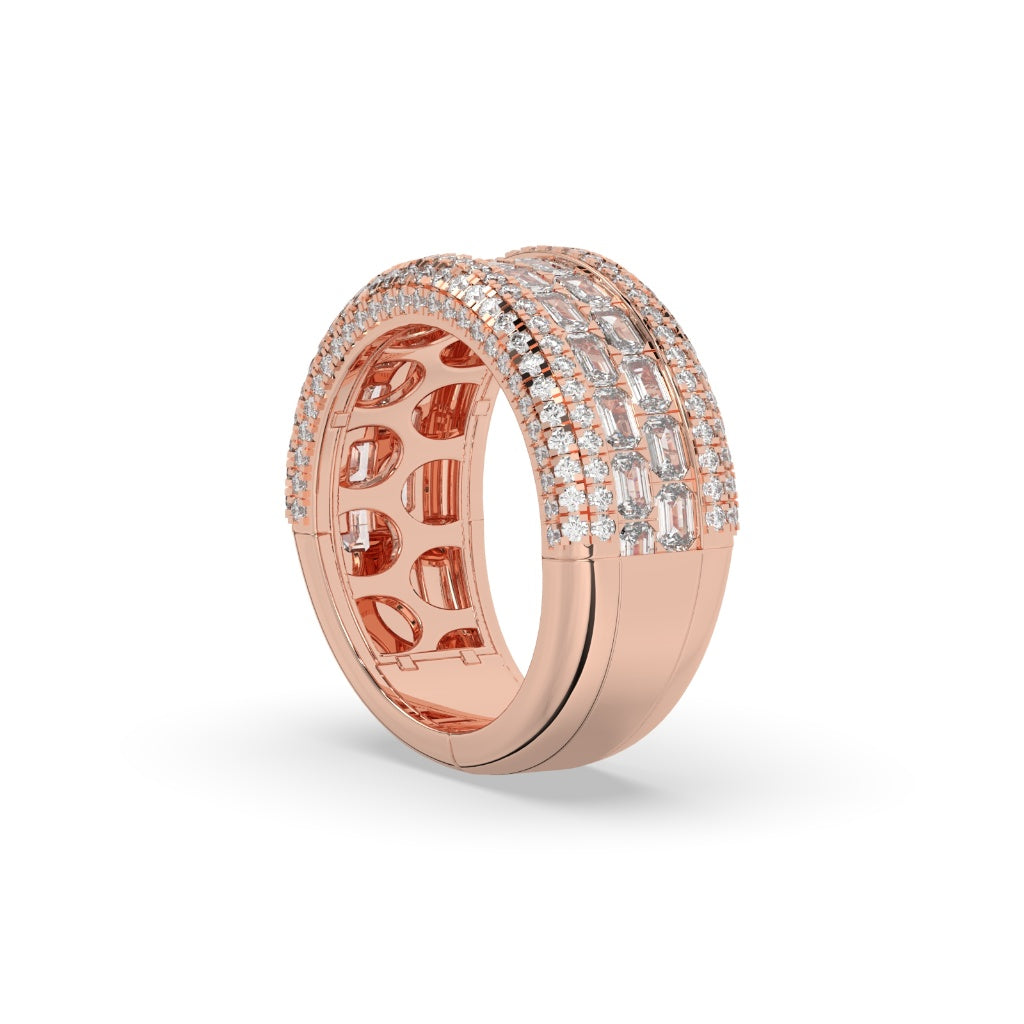 Royal Radiance Emerald Diamond Band