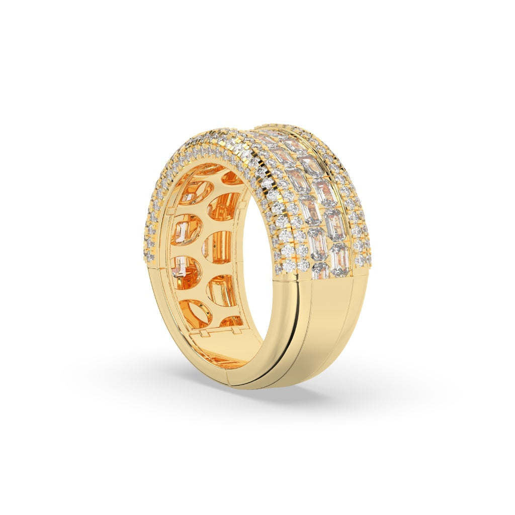 Royal Radiance Emerald Diamond Band