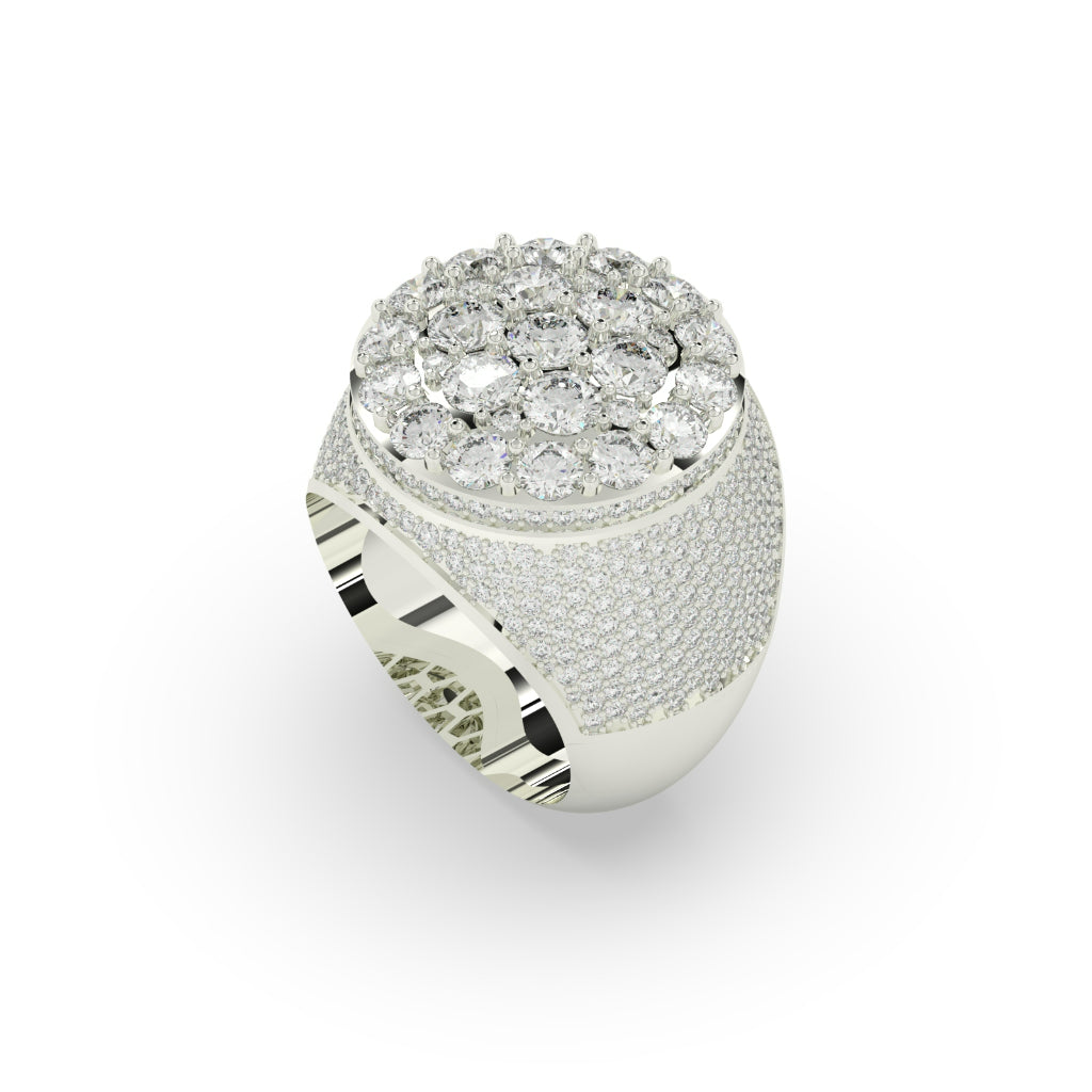 Royal Round Cluster Diamond Ring