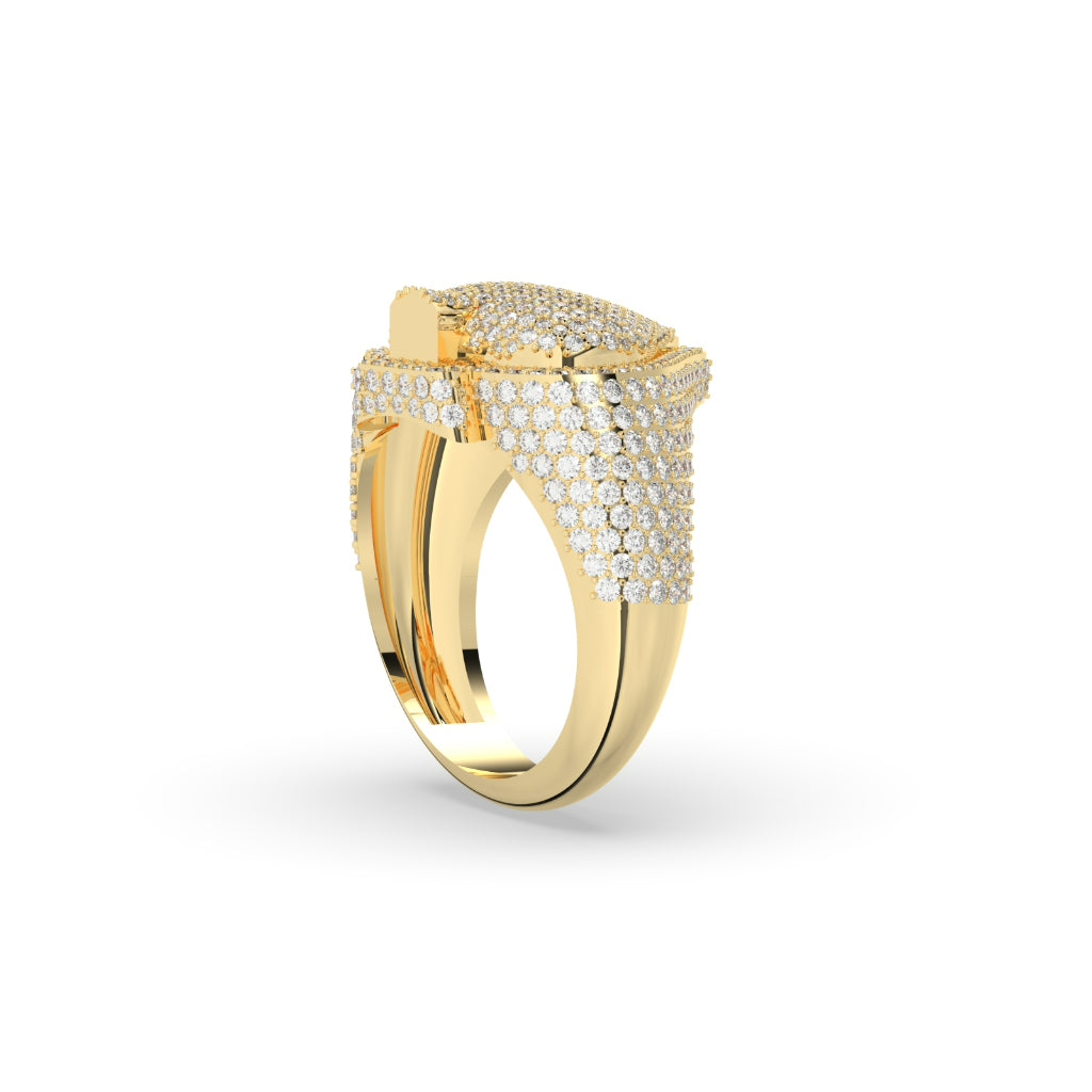 Luxury Spade Shape Diamond Ring